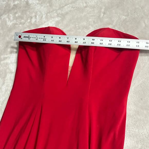 Mac Duggal Bustier Gown Women's 8 Red Strapless Sweetheart Maxi Pooled Train - Picture 10 of 13